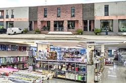Commercial building and textile company - Lot 0 (Auction 2537065)