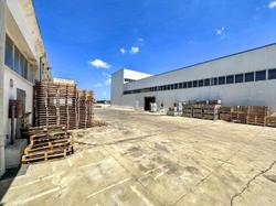 Complesso aziendale destinato alla produzione e stoccaggio con celle frigorifere - Lotto 2537158 (Asta 2537158)