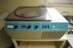 Centrifuga Beckman GPR Centrifuge - Lotto 46 (Asta 2541)