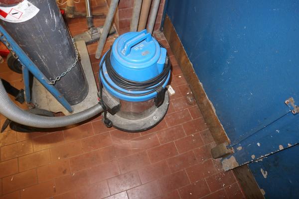5#2541 Attrezzatura da officina in vendita - foto 2