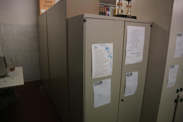 6#2541 Arredamento e attrezzature da ufficio in vendita - foto 2