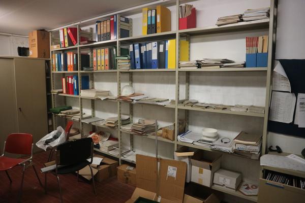 6#2541 Arredamento e attrezzature da ufficio in vendita - foto 5