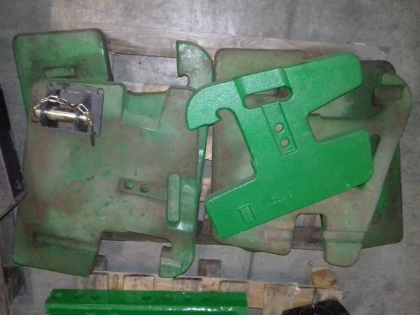 12#2560 Zavorre slitte ganci traino e parafanghi John Deere in vendita - foto 1