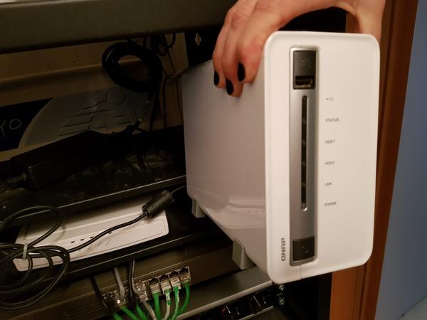 1#2563 Attrezzatura elettroniche e arredi ufficio in vendita - foto 13