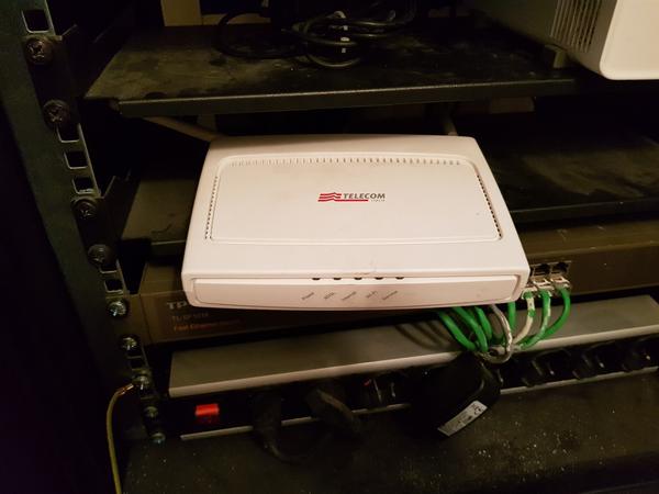 1#2563 Attrezzatura elettroniche e arredi ufficio in vendita - foto 15