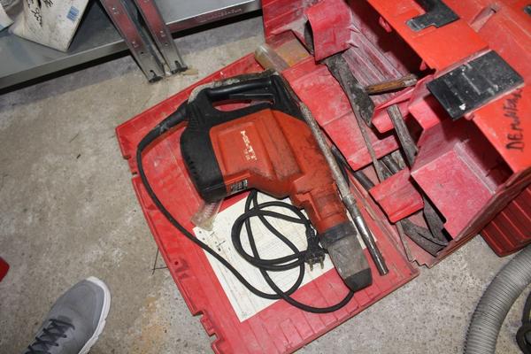 2#2574 Perforatrice e scanalatrice Hilti in vendita - foto 8
