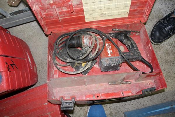 2#2574 Perforatrice e scanalatrice Hilti in vendita - foto 18