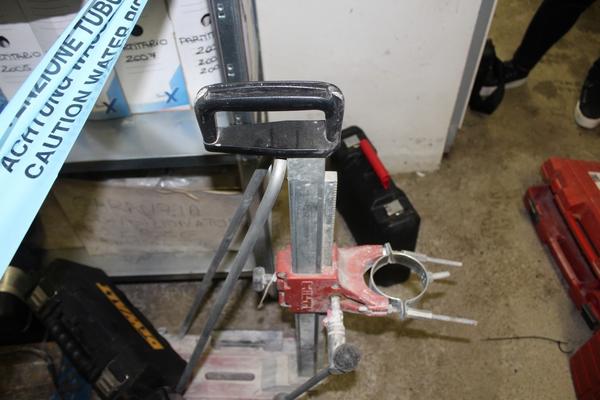 2#2574 Perforatrice e scanalatrice Hilti in vendita - foto 27