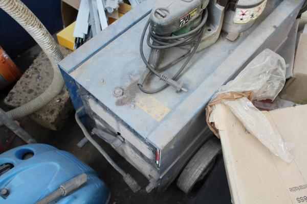 2#2574 Perforatrice e scanalatrice Hilti in vendita - foto 39