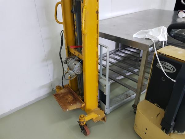 30#2595 Transpallet e sollevatori elettrici in vendita - foto 11