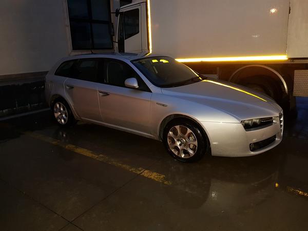 31#2595 Automobile Alfa Romeo 159 sportwagon in vendita - foto 2