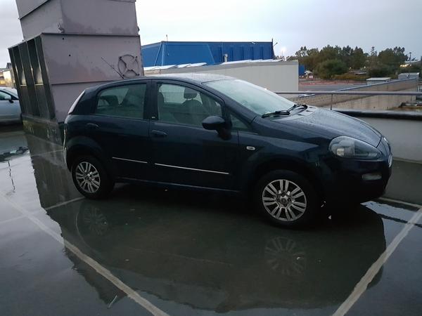 32#2595 Automobile Fiat Grande Punto in vendita - foto 1
