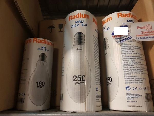 22#2597 Materiale elettrico e componenti illuminazione in vendita - foto 97