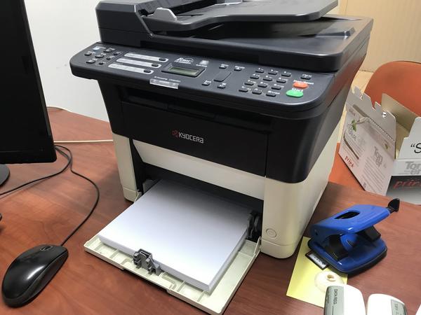 1#2621 Attrezzature elettroniche e arredi ufficio in vendita - foto 1