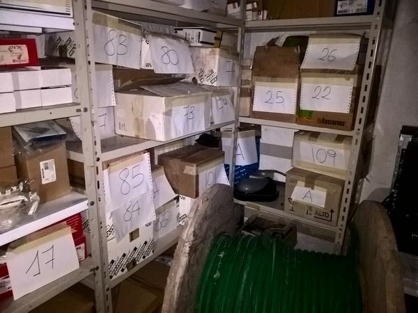 1#2630 Materiale per impianti elettrici e attrezzatura ufficio in vendita - foto 15