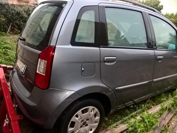3#2630 Autovettura Fiat Idea in vendita - foto 9
