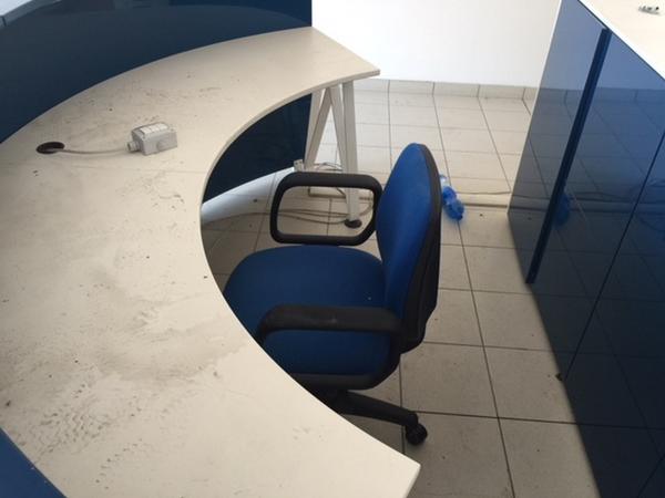 1#2663 Arredi e attrezzatura ufficio in vendita - foto 2