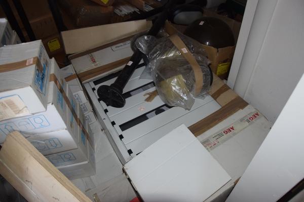 1#2665 Materiale elettrico e utensili da  officina in vendita - foto 7