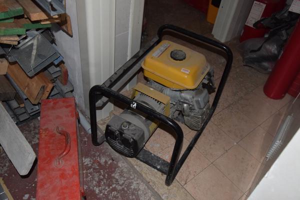 1#2665 Materiale elettrico e utensili da  officina in vendita - foto 88
