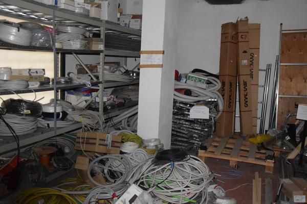 1#2665 Materiale elettrico e utensili da  officina in vendita - foto 92