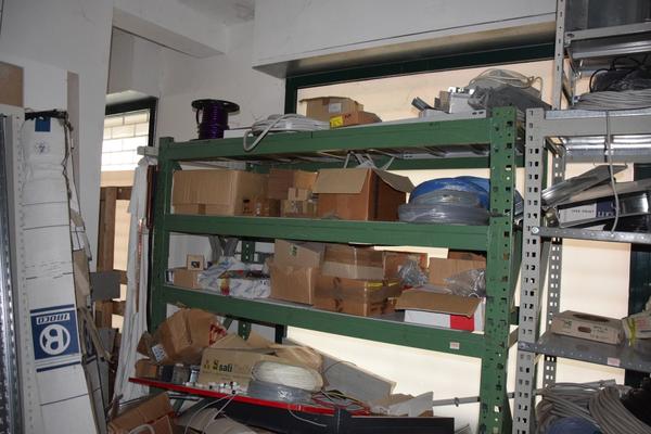 1#2665 Materiale elettrico e utensili da  officina in vendita - foto 107
