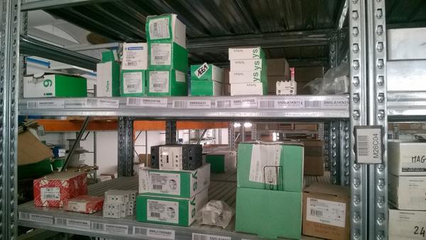 1633#2668 Materiale elettrico in vendita - foto 94