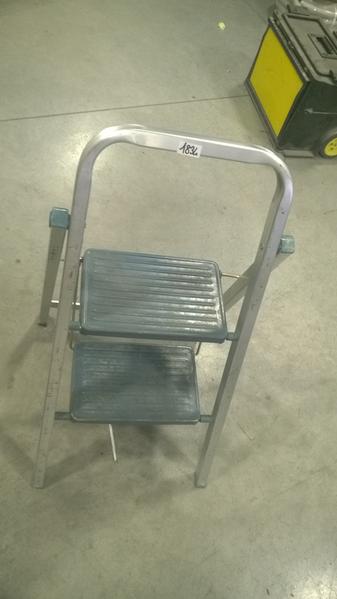 1689#2668 Materiale elettrico in vendita - foto 181