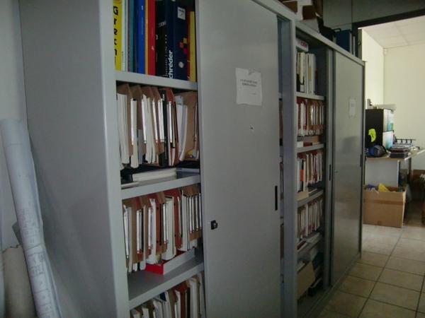 209#2668 Arredi e attrezzature elettroniche ufficio in vendita - foto 2