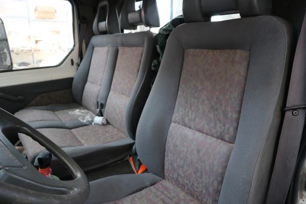 2592#2668 Autocarro Nissan con gru in vendita - foto 19