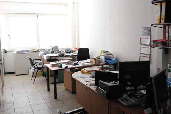 466#2668 Arredi e attrezzature elettroniche ufficio in vendita - foto 27