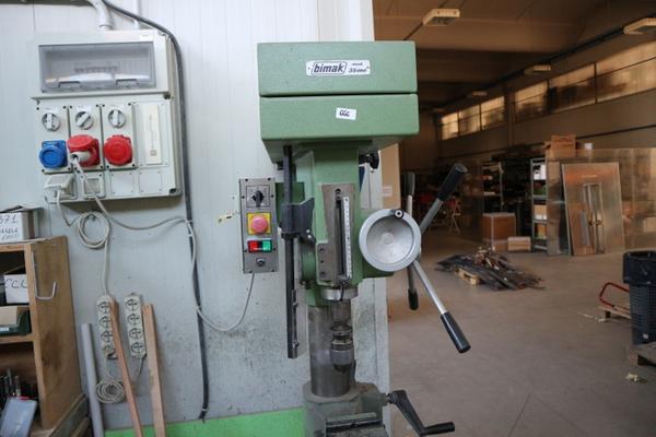 666#2668 Attrezzature officina in vendita - foto 1