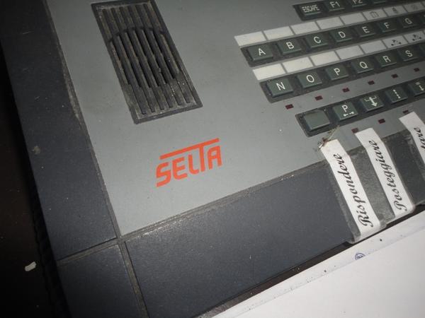 5#2688 Arredamento da reception e centralino in vendita - foto 8