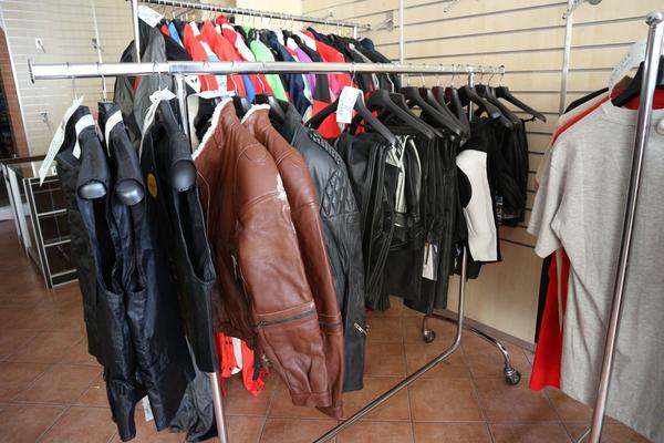 261#2697 Abbigliamento moto in vendita - foto 1