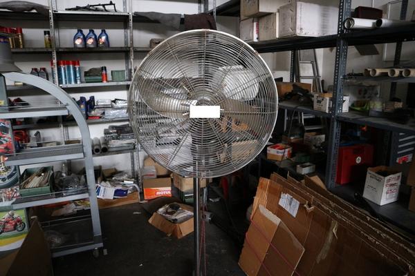 38#2697 Attrezzatura officina in vendita - foto 21