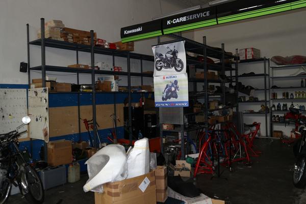 38#2697 Attrezzatura officina in vendita - foto 28