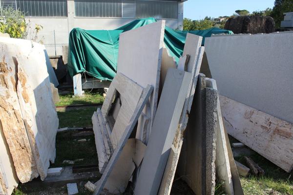 1#2702 Lastre di pietra Serena e marmo Trani in vendita - foto 4