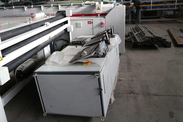1#2705 Produzione pannelli fotovoltaici e applicazione lastra ceramica fotovoltaica su tegole in vendita - foto 6