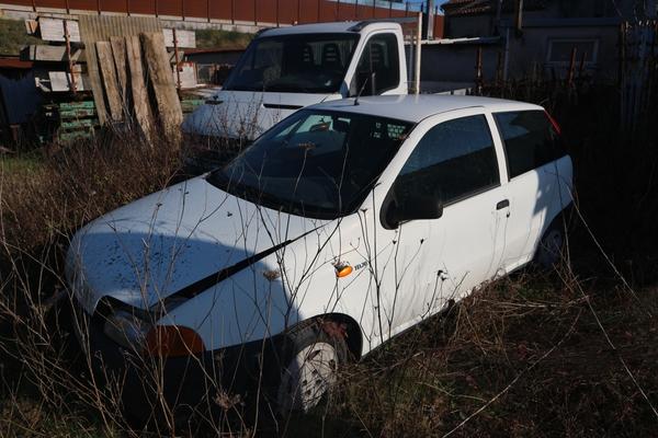 4#2708 Autocarro Fiat Punto in vendita - foto 2