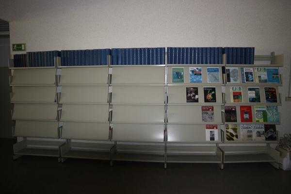 28#2711 Arredi e attrezzature ufficio in vendita - foto 2