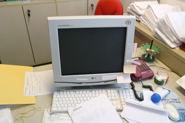 36#2711 Arredi e attrezzature ufficio in vendita - foto 4