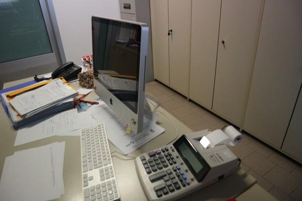 37#2711 Arredi e attrezzature ufficio in vendita - foto 10