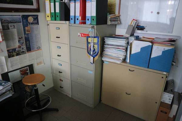 18#2712 Arredi e attrezzature ufficio in vendita - foto 3