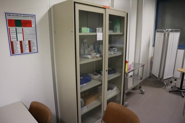 51#2712 Arredi ambulatorio medico in vendita - foto 4