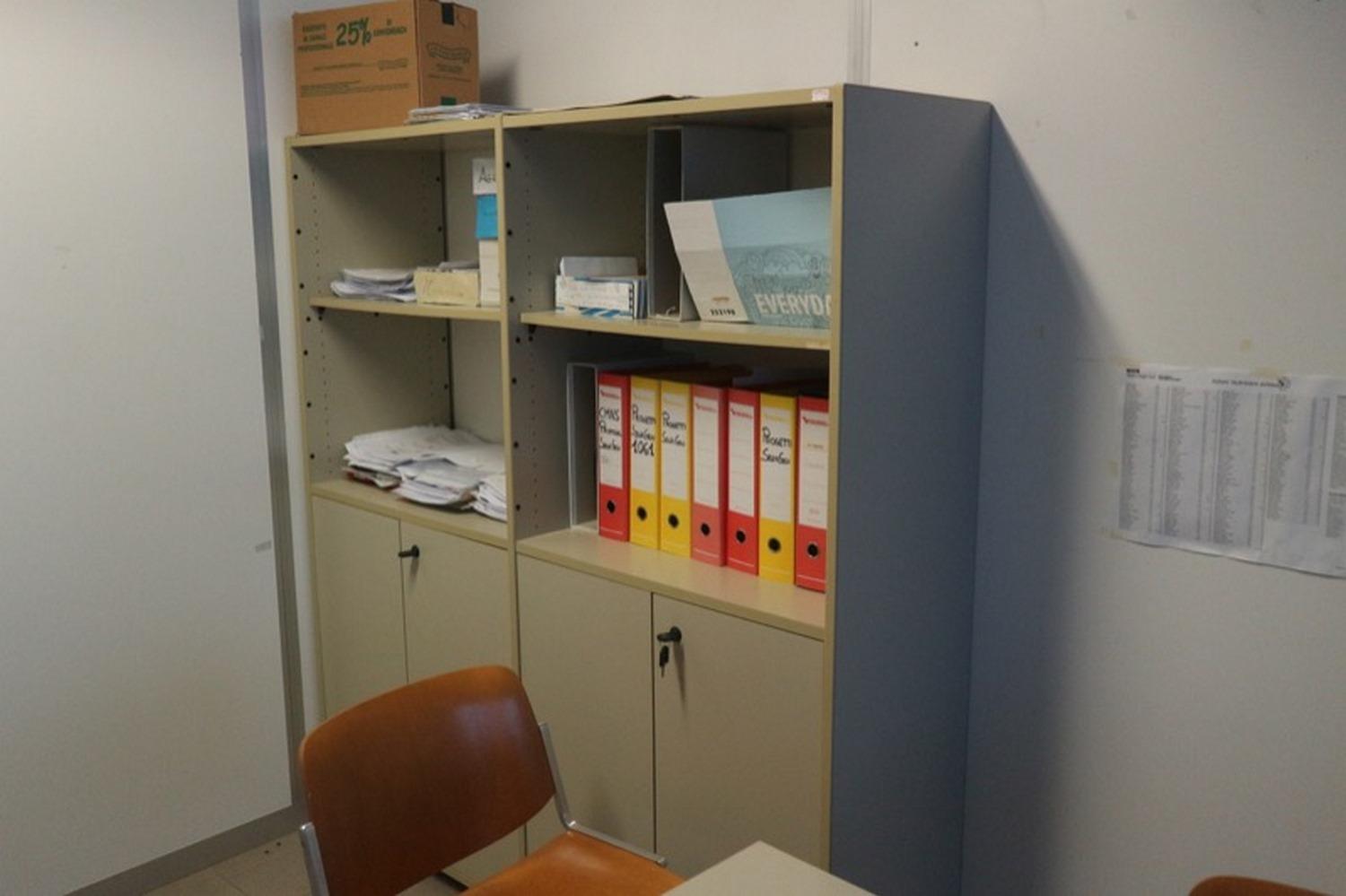 Lot Office furniture