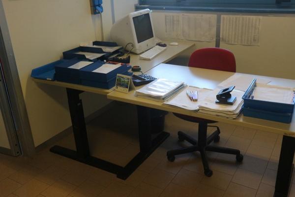 54#2712 Arredi e attrezzature ufficio in vendita - foto 5