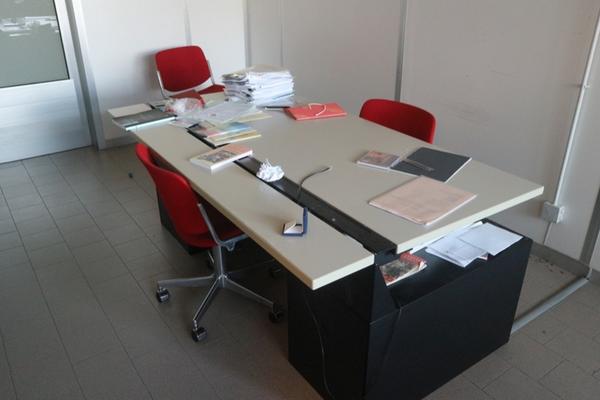 55#2712 Arredi ufficio in vendita - foto 1