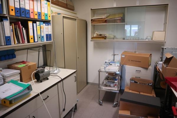 17#2713 Arredi ufficio in vendita - foto 1