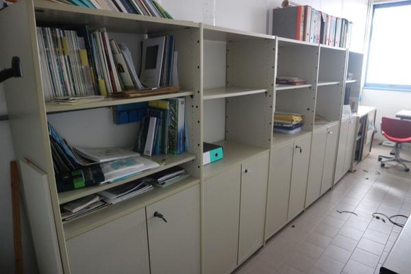 29#2713 Arredi e attrezzature ufficio in vendita - foto 3