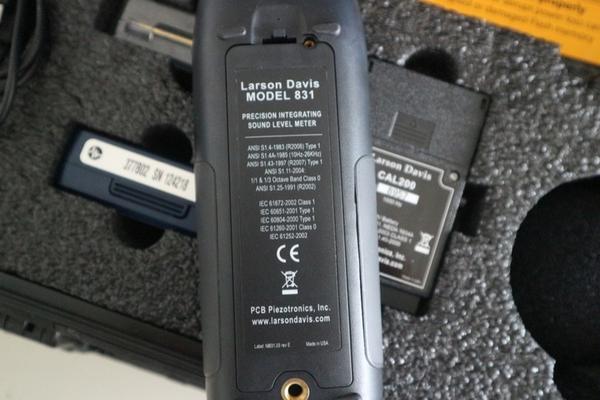 30#2713 Arredi e attrezzature ufficio in vendita - foto 12