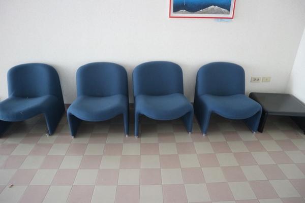 76#2714 Arredi sala d'aspetto in vendita - foto 2
